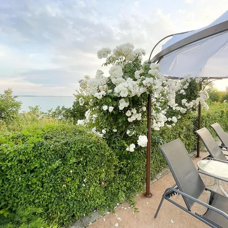 Royal Bay With Self Check-in Hotel Sveti Vlas