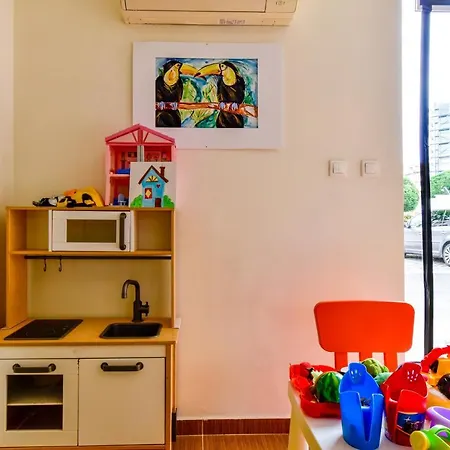 Hotel Royal Bay With Self Check-in