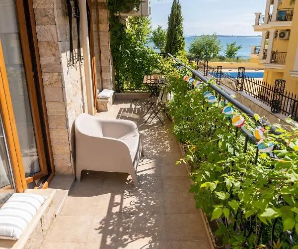 Royal Bay With Self Check-in 3* Sveti Vlas