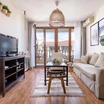 Royal Bay With Self Check-in 圣弗拉斯