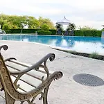酒店 Royal Bay With Self Check-in 圣弗拉斯