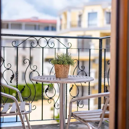 ホテル Royal Bay With Self Check-in