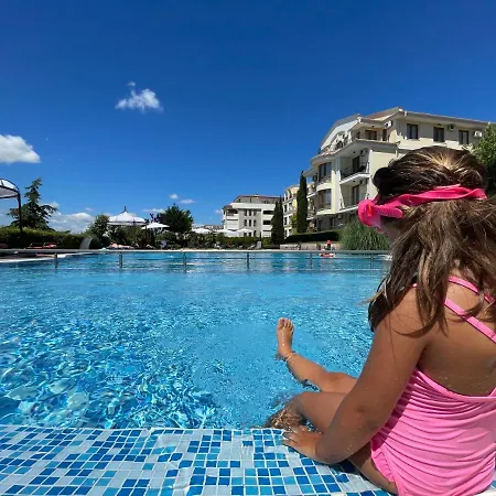 Royal Bay With Self Check-in 3* سفيتي فلاس