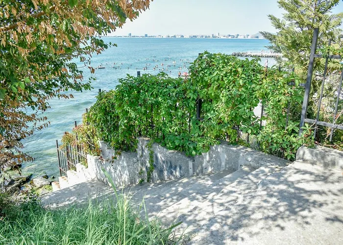 Ξενοδοχείο Royal Bay With Self Check-in 3*